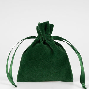 Christmas Party Favors – Velvet Gift Bags 4" × 5" (10 × 13 cm) with Rose Top Drawstring, Red, Green or Black, 9 Holiday & New Year 2027 Designs - Pamusan.com